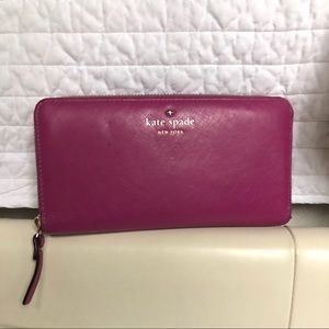 Kate Spade Zip Wallet
